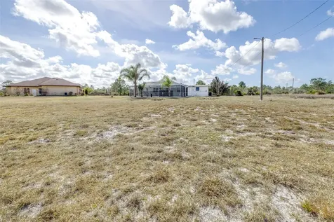 3950 Bougainville Drive Indian Lake Estates FL 33855