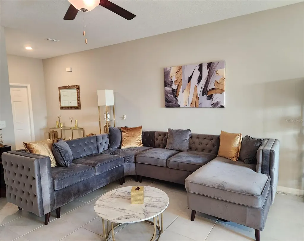 14350 Easy Goer Street Ruskin FL 33573