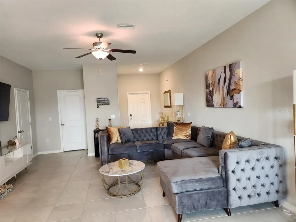 14350 Easy Goer Street Ruskin FL 33573