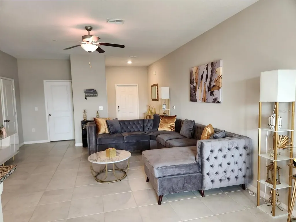 14350 Easy Goer Street Ruskin FL 33573