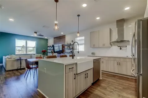 5828 Timberdale Avenue Wesley Chapel FL 33545