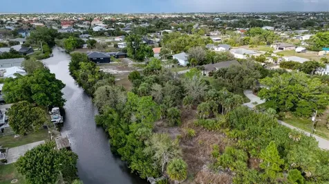 3015 Banyan Way Punta Gorda FL 33950