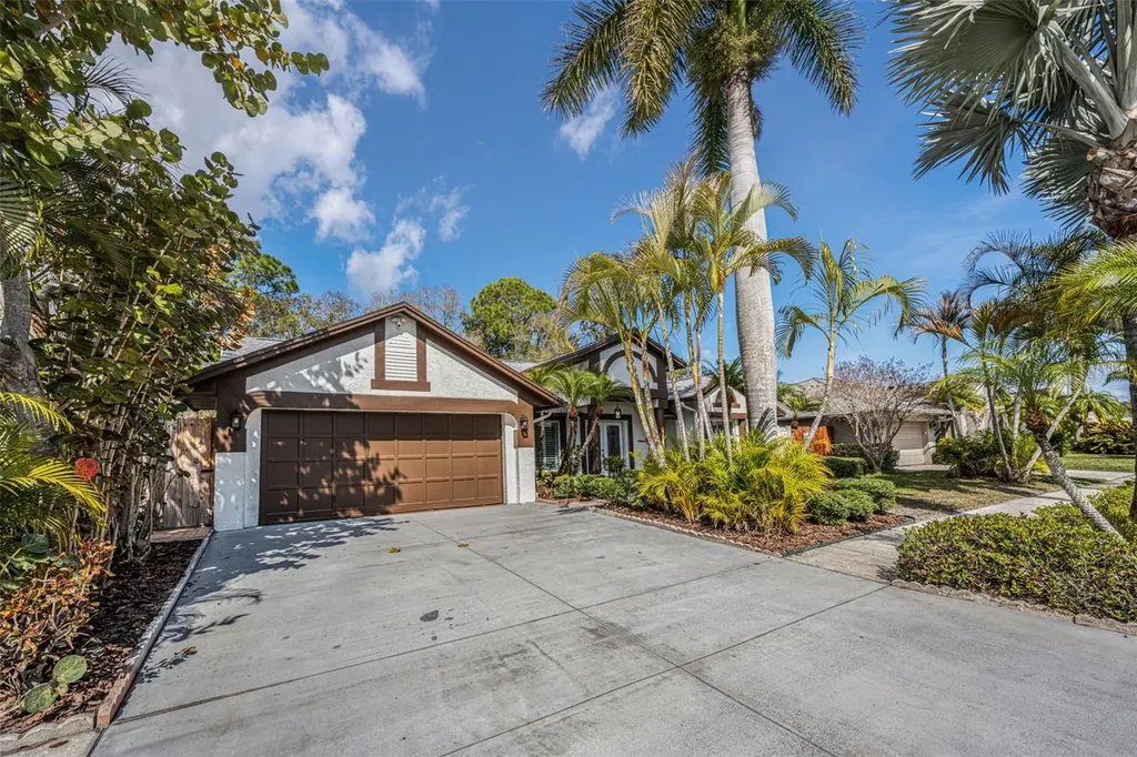 12038 Stone Crossing Circle Tampa FL 33635