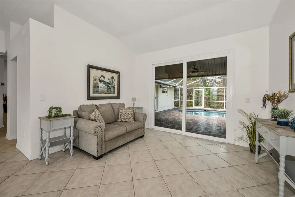 12038 Stone Crossing Circle Tampa FL 33635