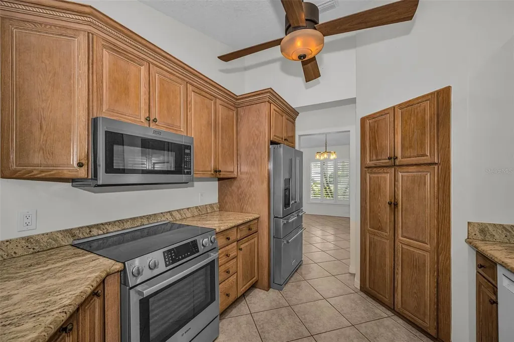 12038 Stone Crossing Circle Tampa FL 33635