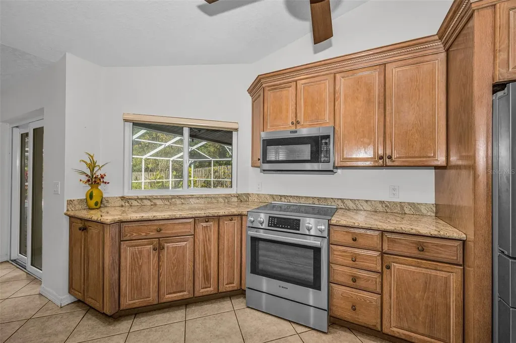 12038 Stone Crossing Circle Tampa FL 33635
