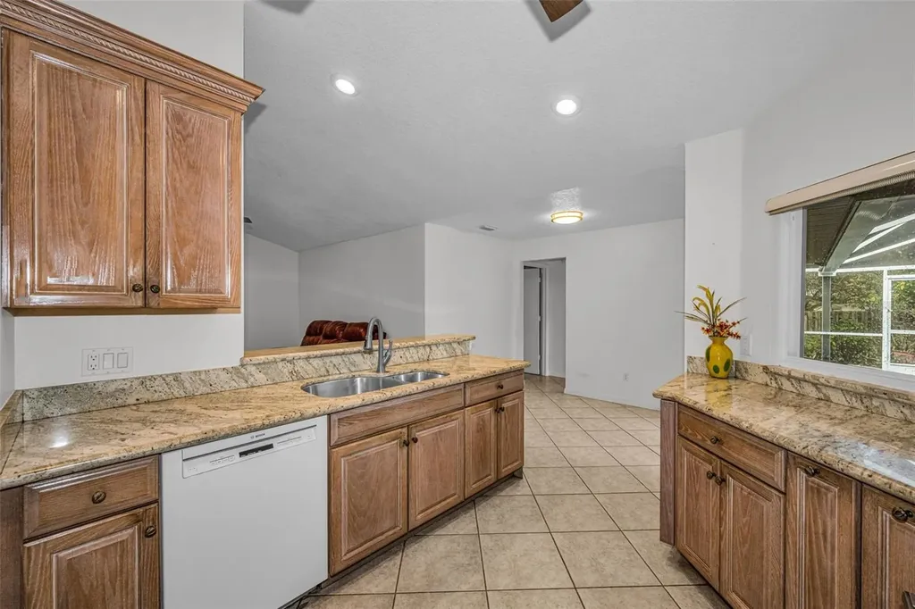 12038 Stone Crossing Circle Tampa FL 33635