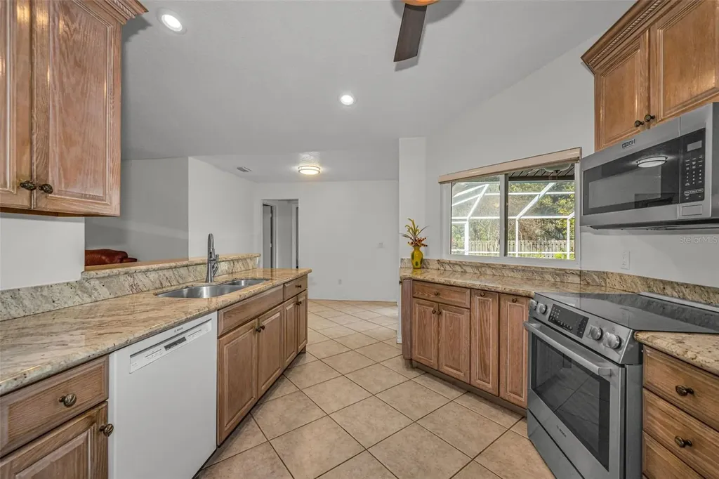 12038 Stone Crossing Circle Tampa FL 33635