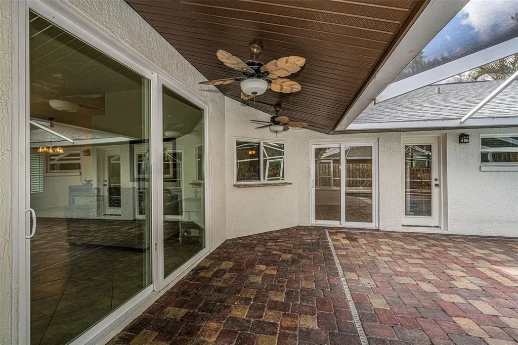 12038 Stone Crossing Circle Tampa FL 33635