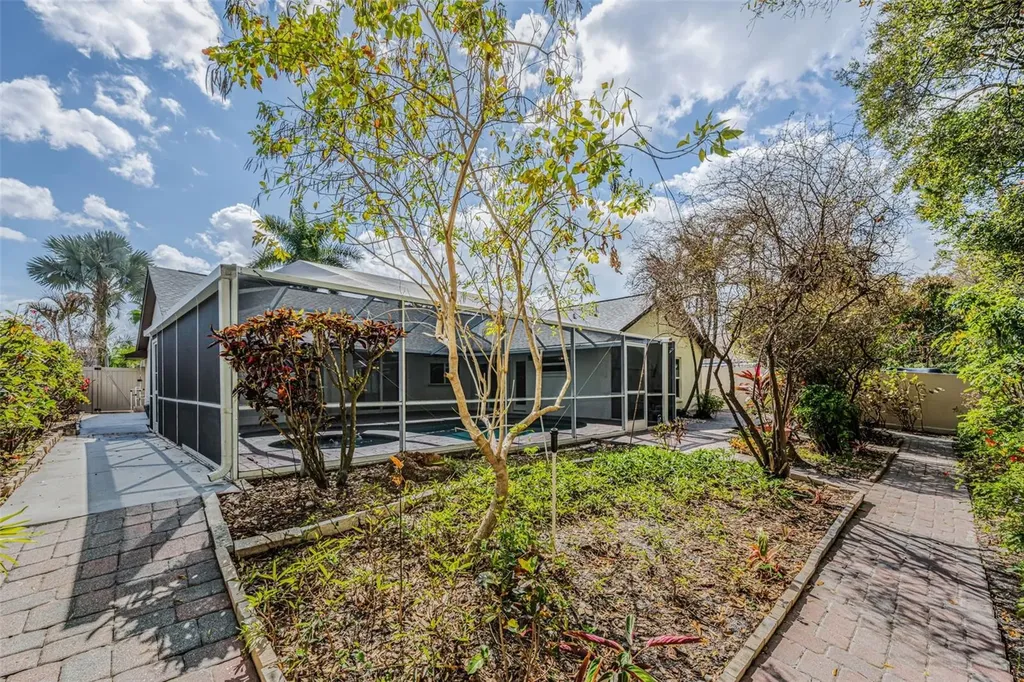 12038 Stone Crossing Circle Tampa FL 33635