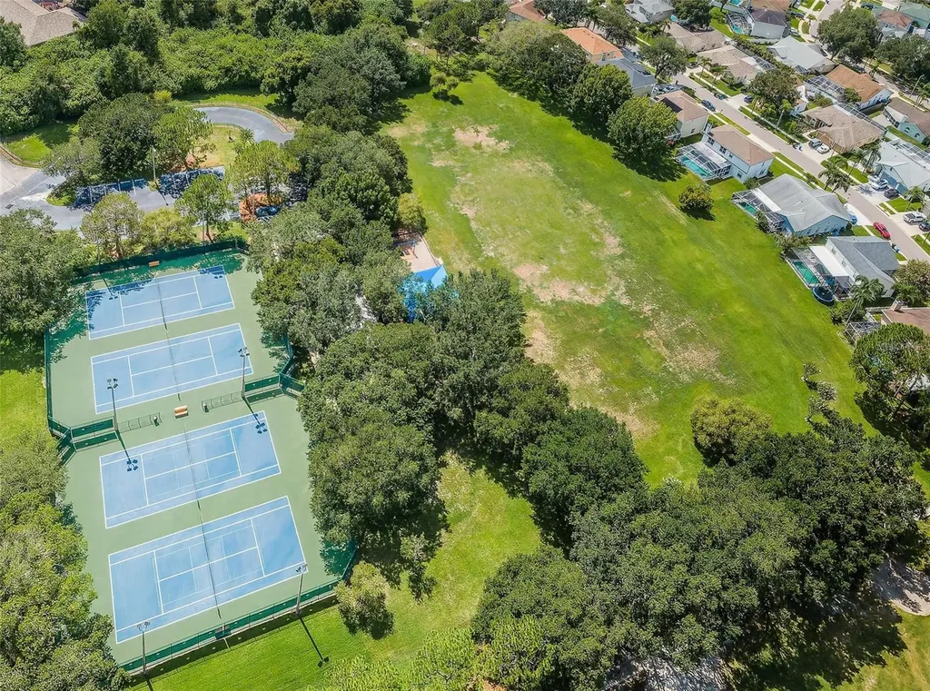 12038 Stone Crossing Circle Tampa FL 33635