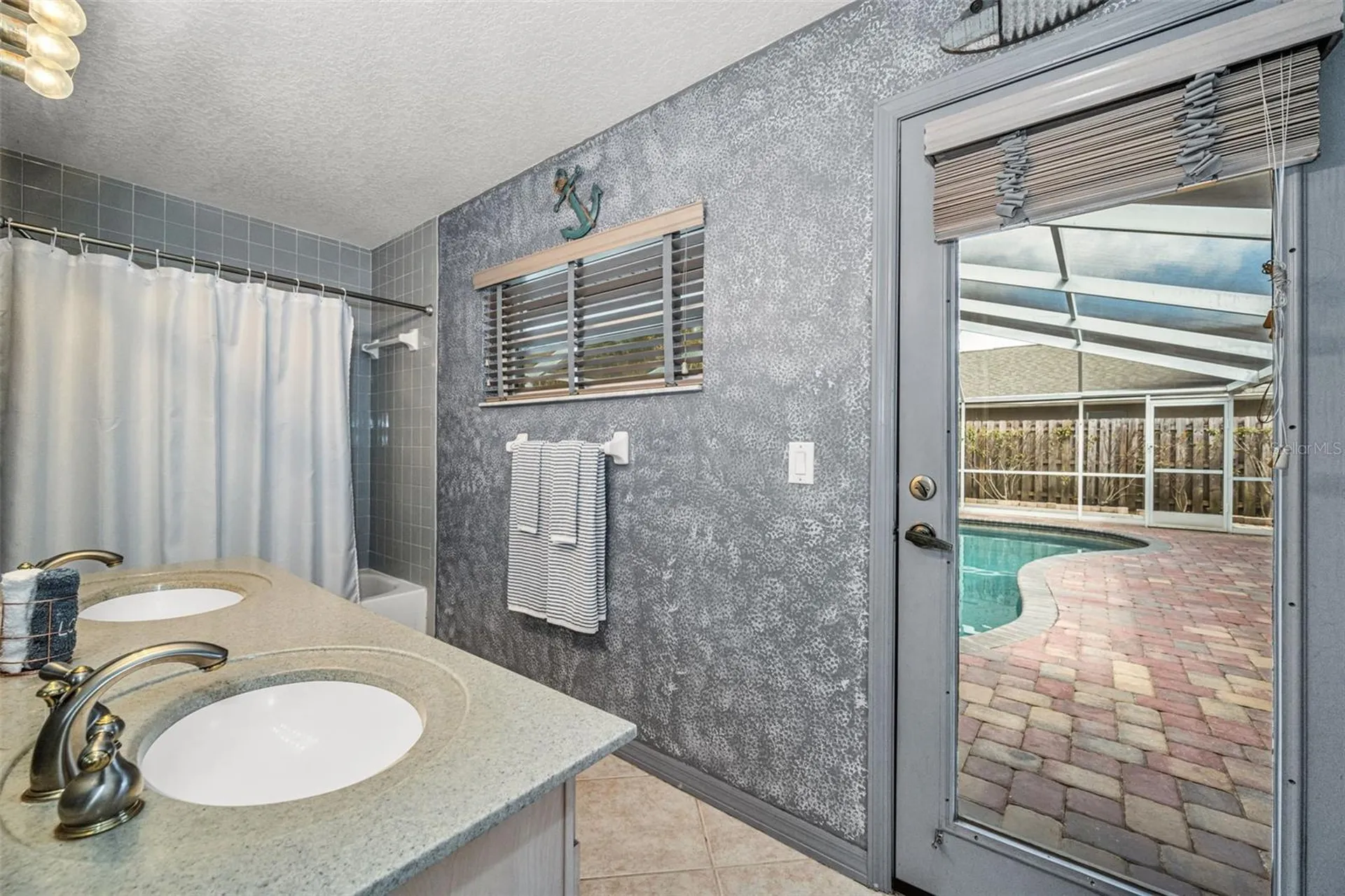 12038 Stone Crossing Circle Tampa FL 33635