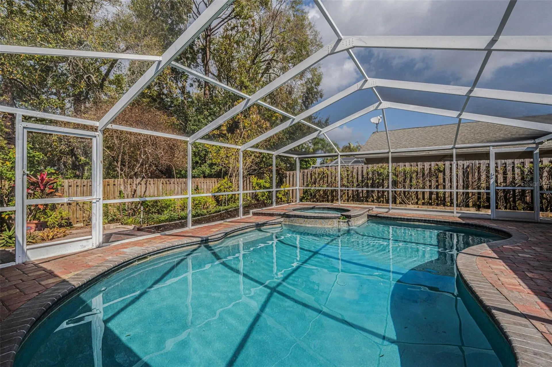 12038 Stone Crossing Circle Tampa FL 33635