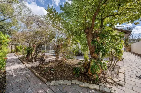 12038 Stone Crossing Circle Tampa FL 33635