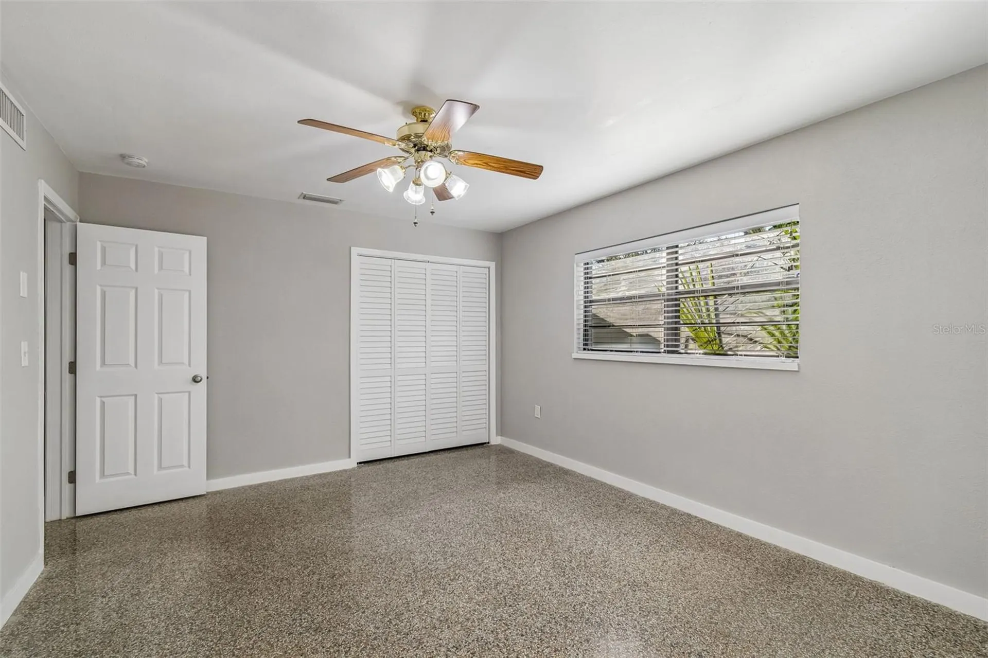 4633 W Longfellow Avenue Tampa FL 33629
