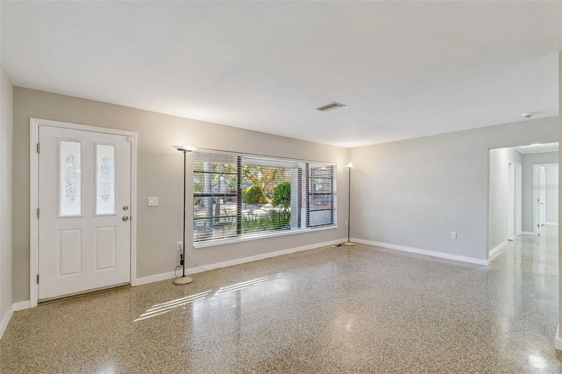 4633 W Longfellow Avenue Tampa FL 33629