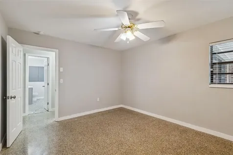 4633 W Longfellow Avenue Tampa FL 33629