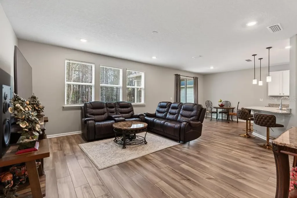 2929 Lucille Lane Middleburg FL 32068