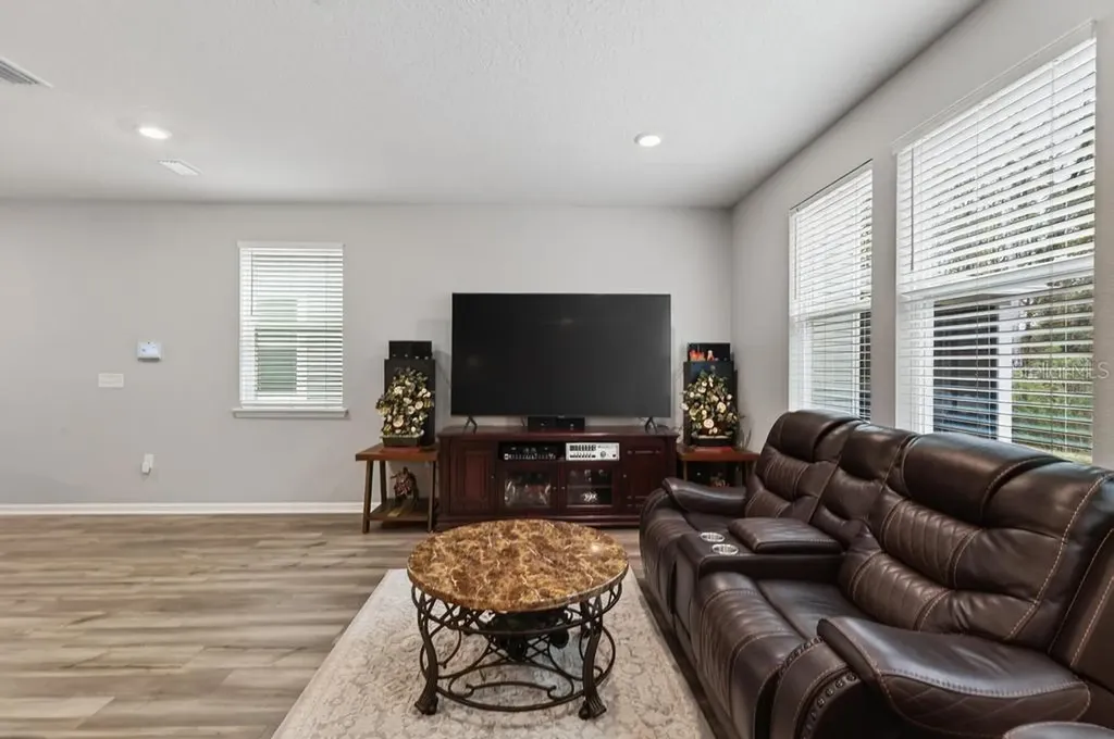 2929 Lucille Lane Middleburg FL 32068