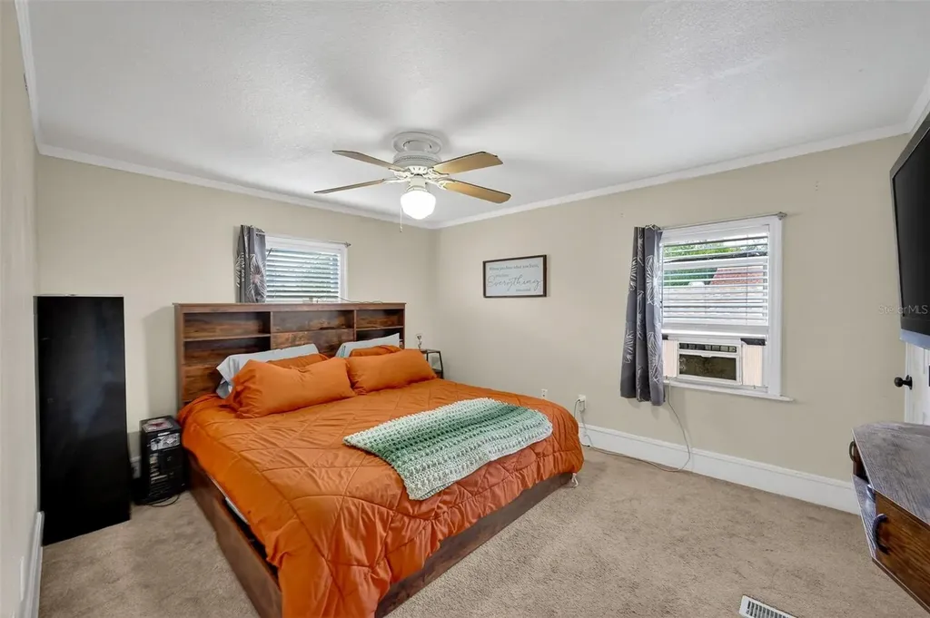 235 Daytona Avenue Holly Hill FL 32117