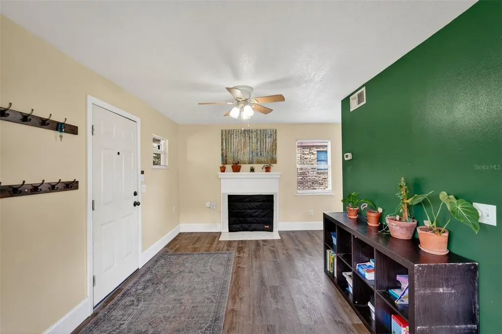235 Daytona Avenue Holly Hill FL 32117