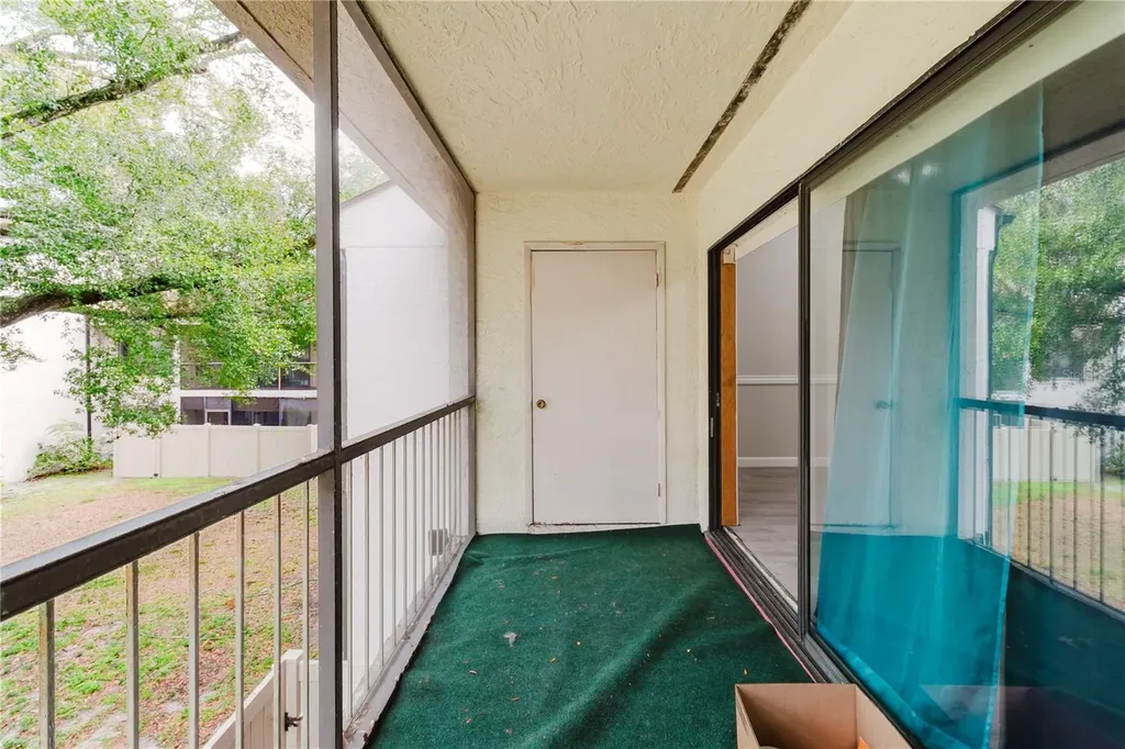 4835 Puritan Circle Tampa FL 33617