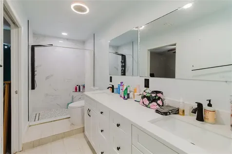 4835 Puritan Circle Tampa FL 33617