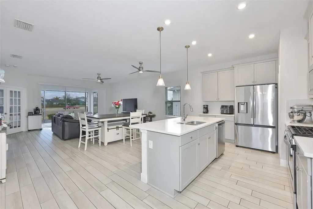 5418 Silver Sun Drive Apollo Beach FL 33572