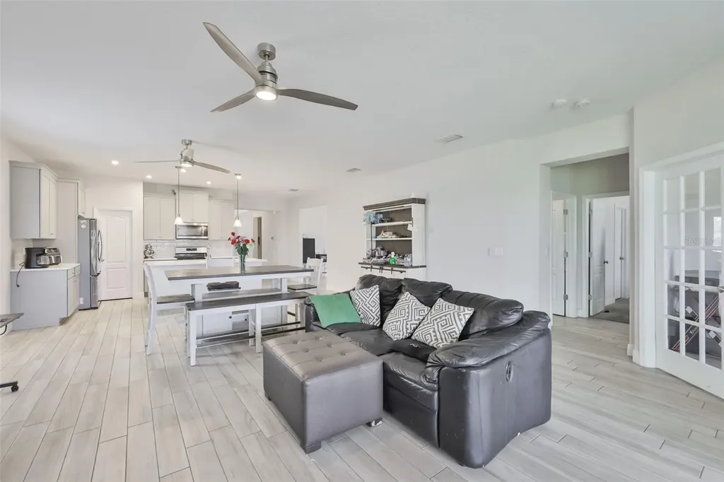5418 Silver Sun Drive Apollo Beach FL 33572