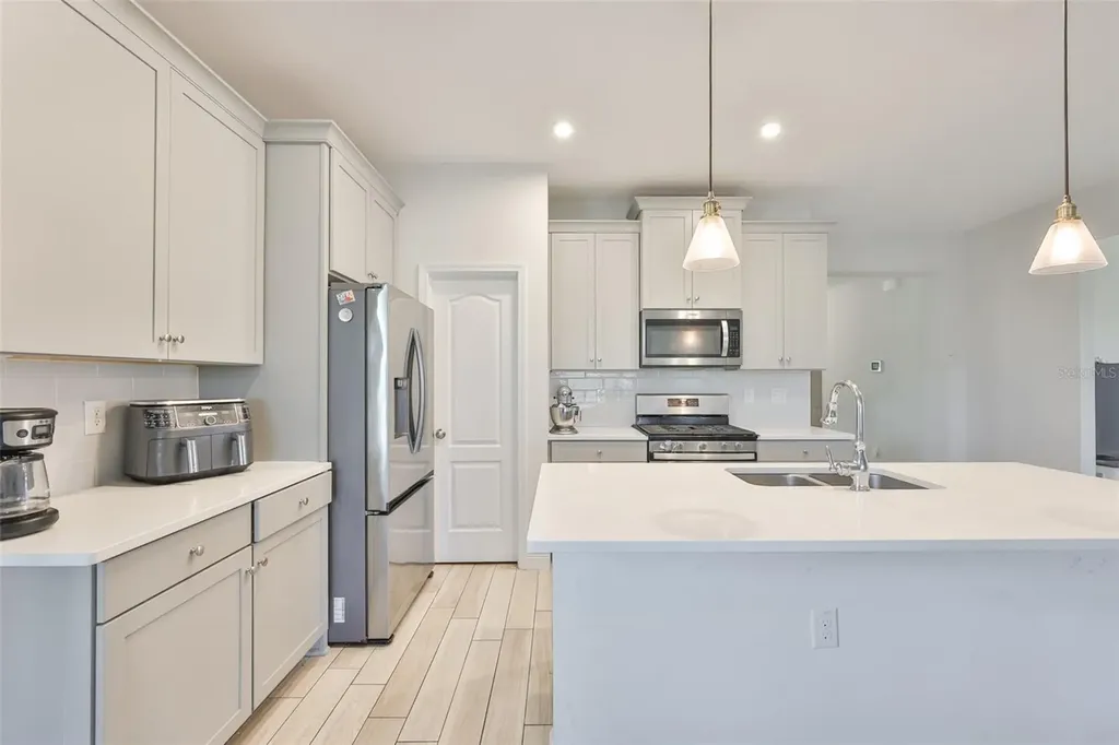 5418 Silver Sun Drive Apollo Beach FL 33572