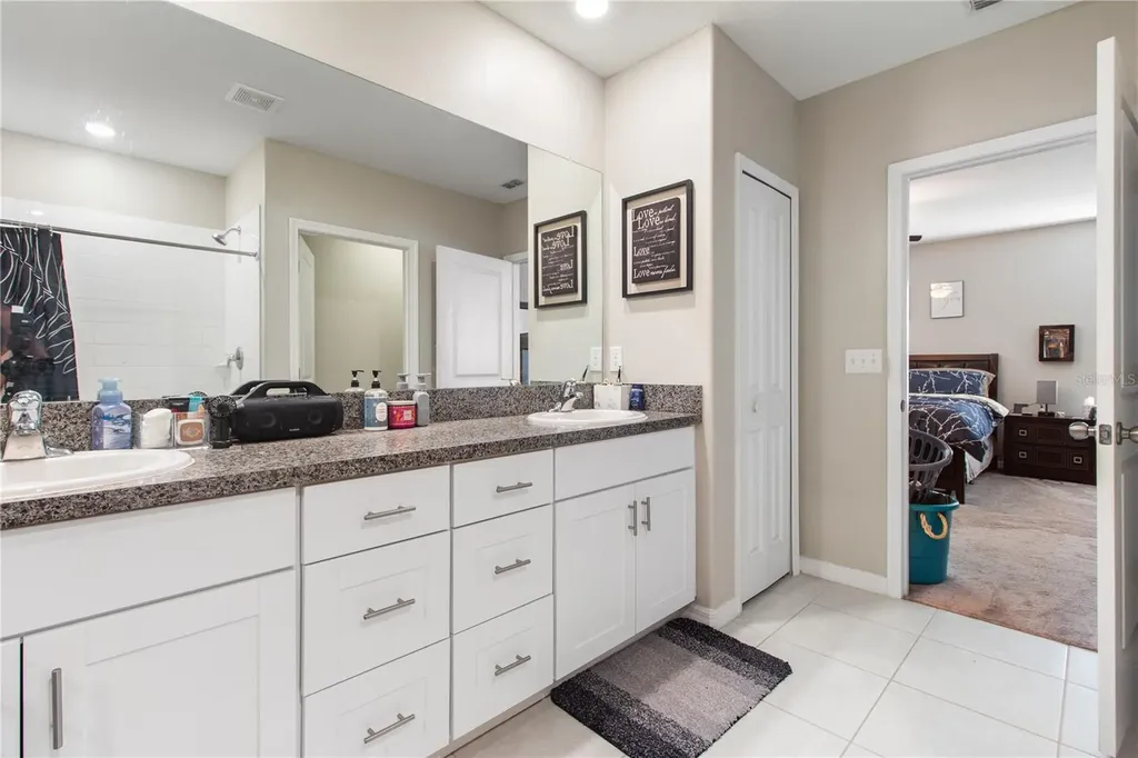 15541 Colt Creek Place Sun City Center FL 33573
