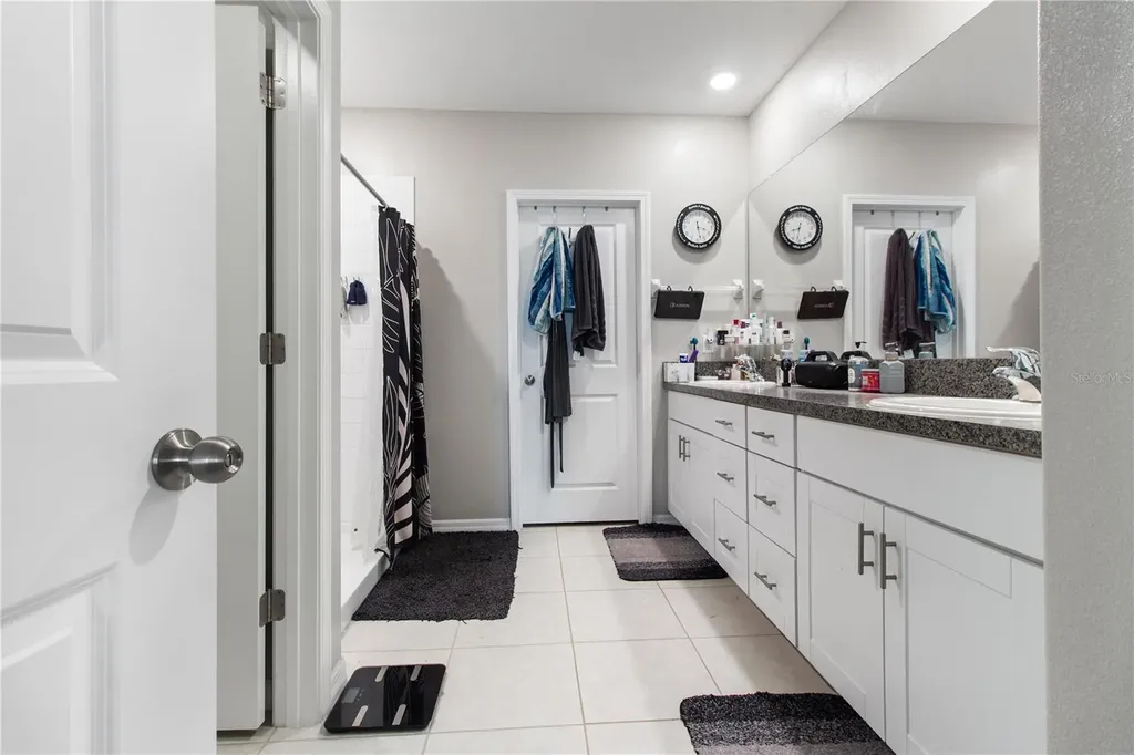 15541 Colt Creek Place Sun City Center FL 33573