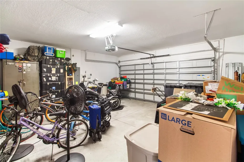 15541 Colt Creek Place Sun City Center FL 33573