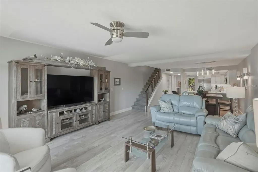544 Pinellas Bayway S Tierra Verde FL 33715