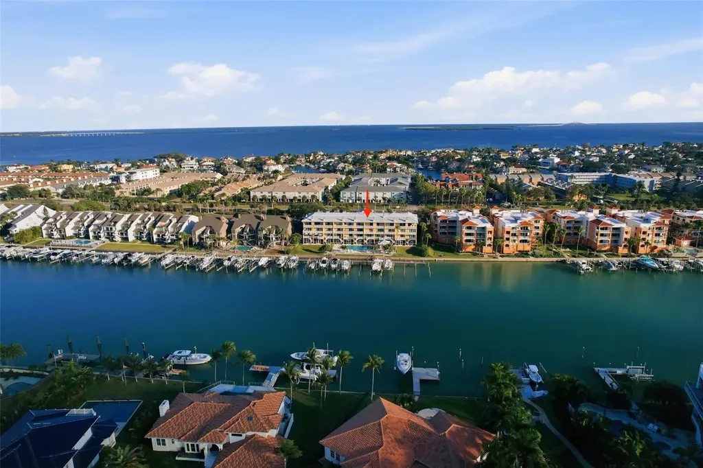 544 Pinellas Bayway S Tierra Verde FL 33715