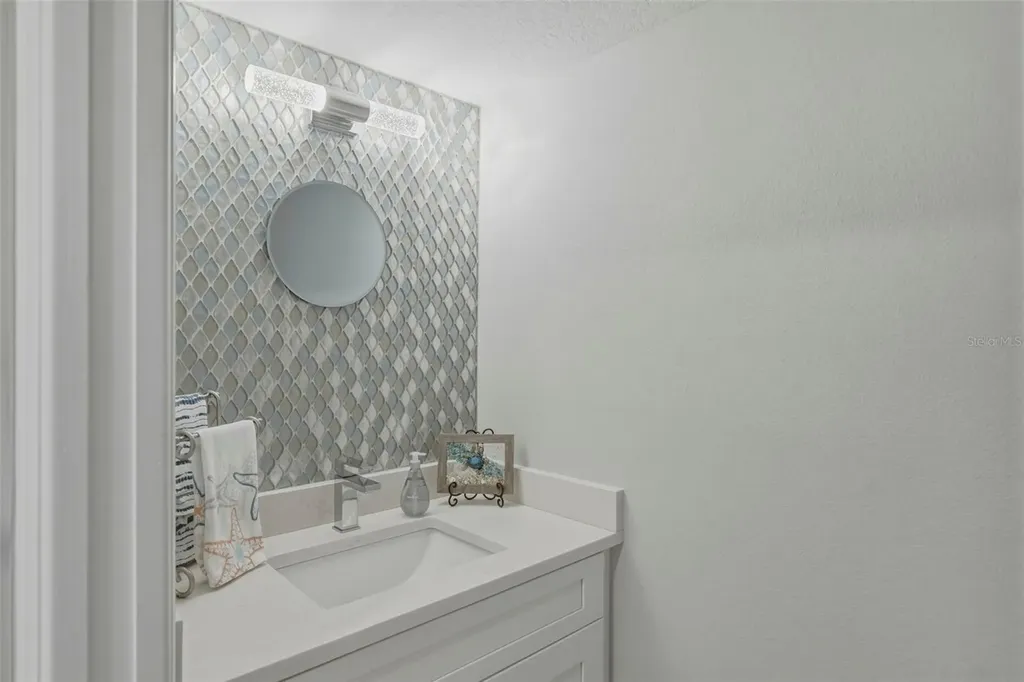 544 Pinellas Bayway S Tierra Verde FL 33715
