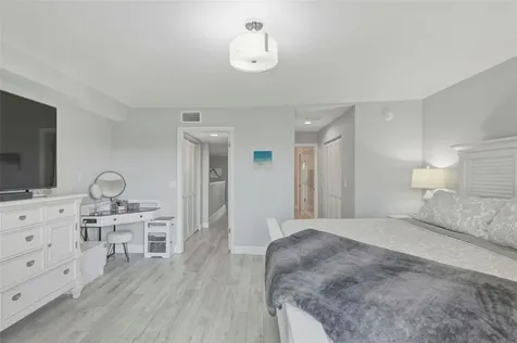 544 Pinellas Bayway S Tierra Verde FL 33715