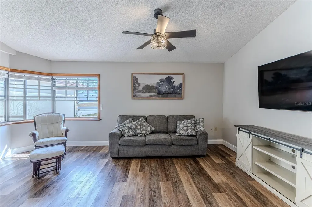 1299 Stallings Avenue Spring Hill FL 34609
