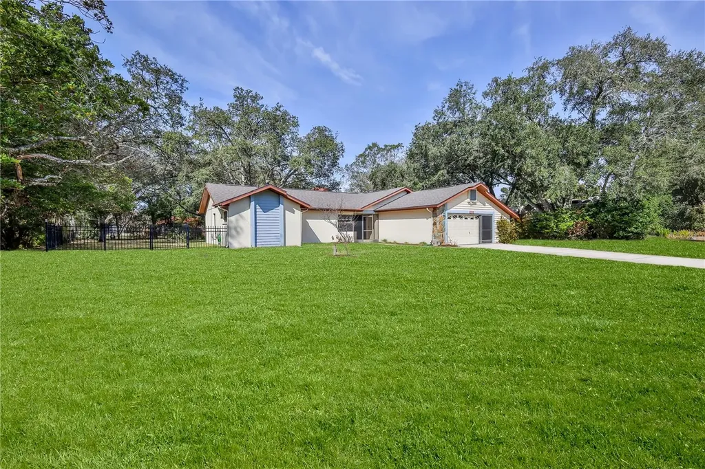 1299 Stallings Avenue Spring Hill FL 34609