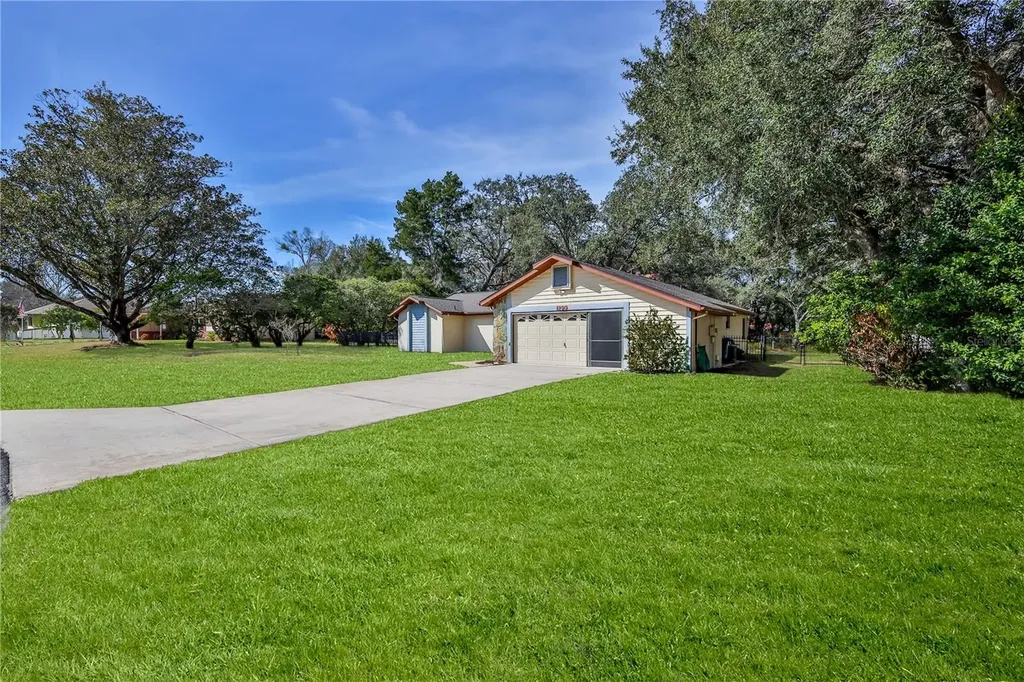 1299 Stallings Avenue Spring Hill FL 34609