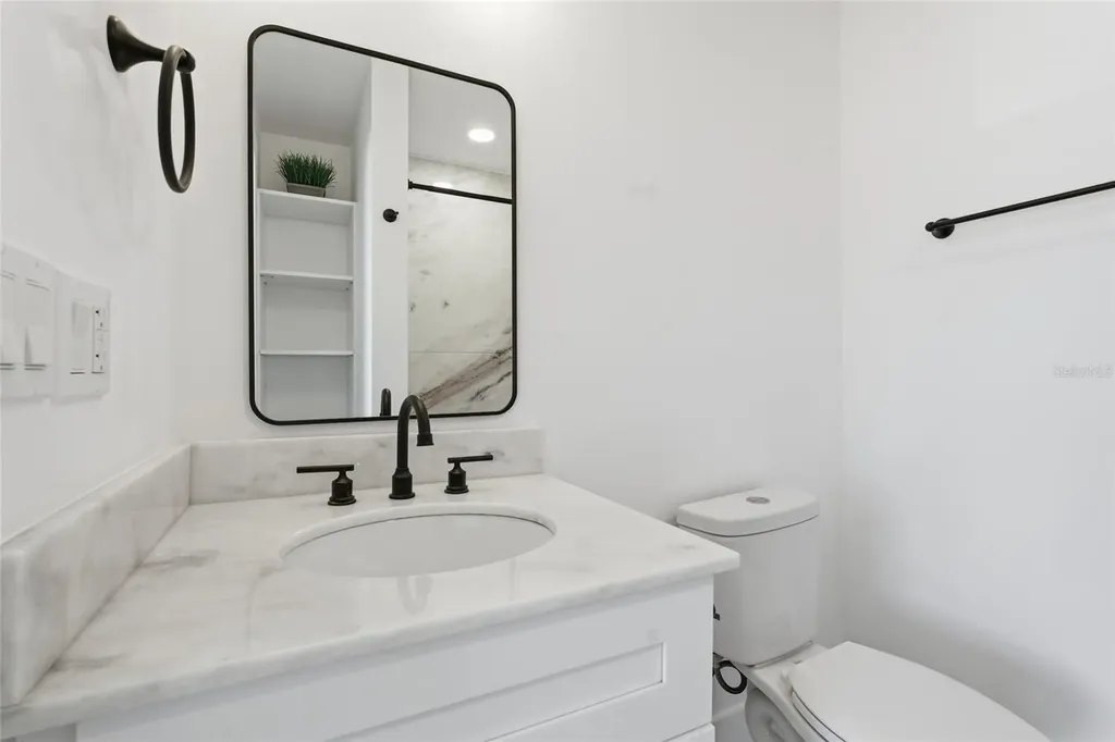 326 6th Avenue N St Petersburg FL 33701