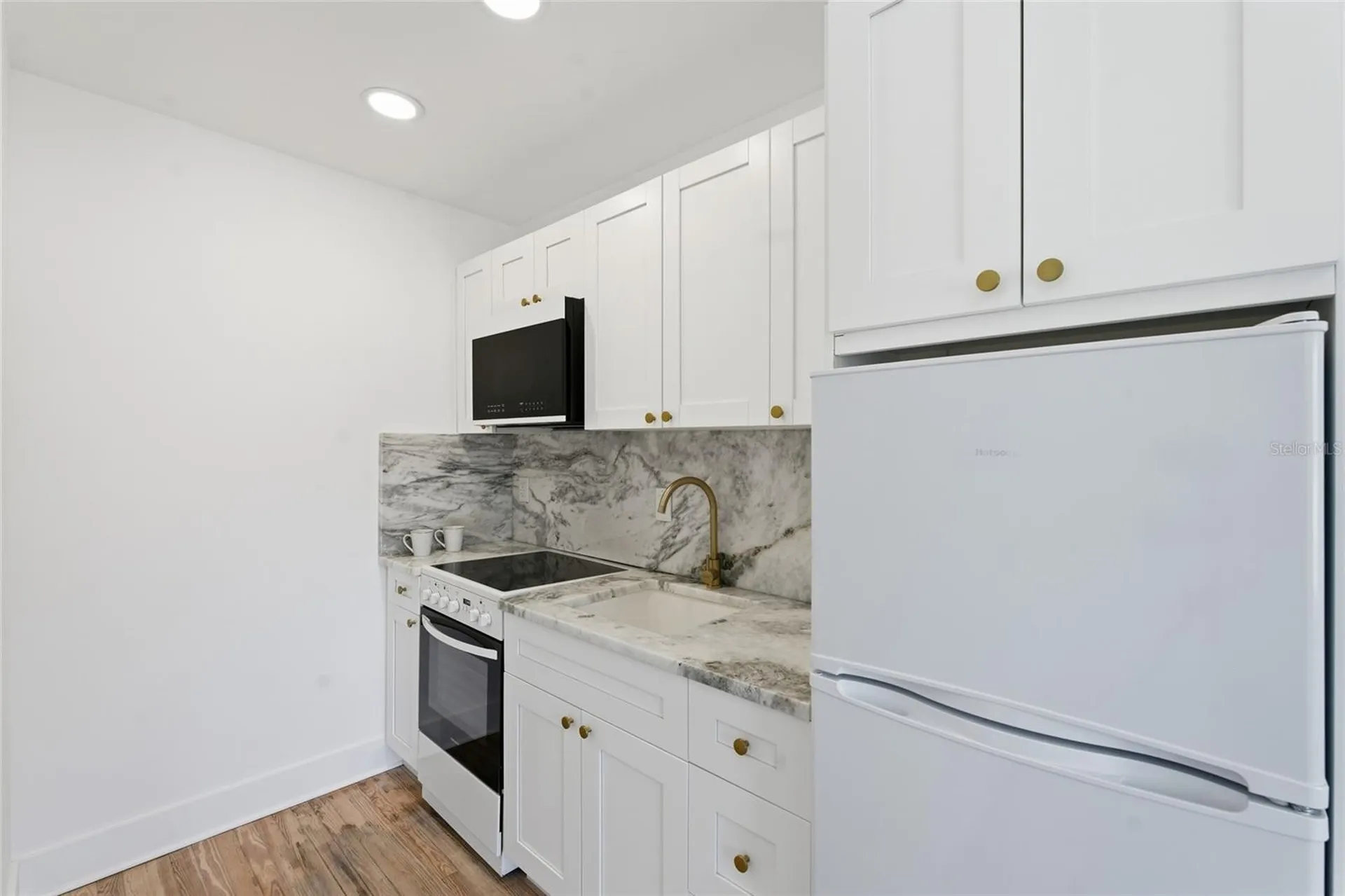 326 6th Avenue N St Petersburg FL 33701