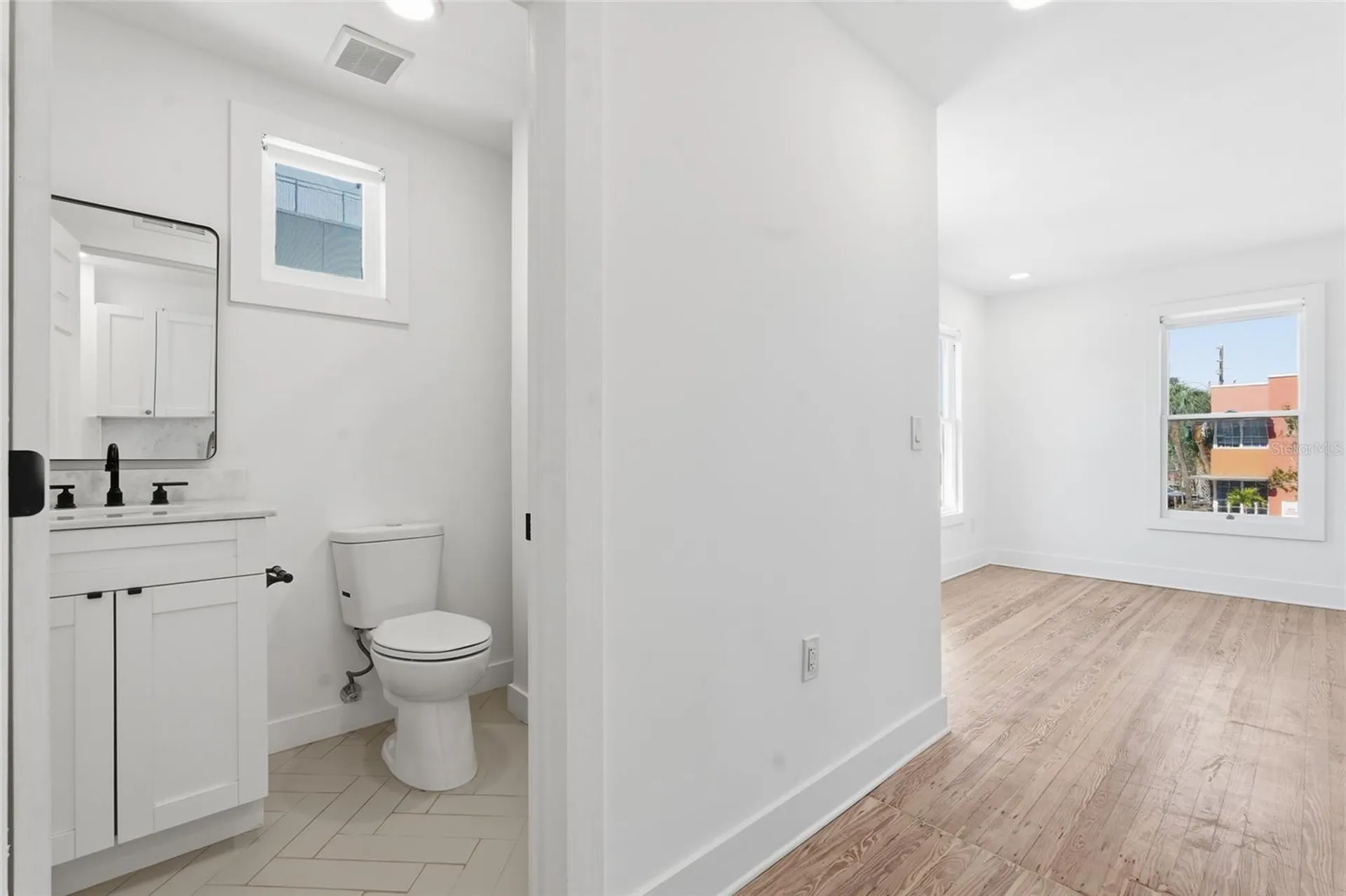 326 6th Avenue N St Petersburg FL 33701