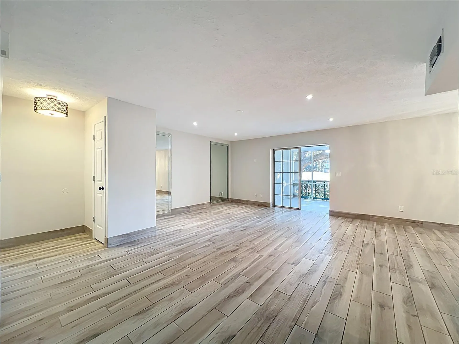 470 W Par Street Orlando FL 32804