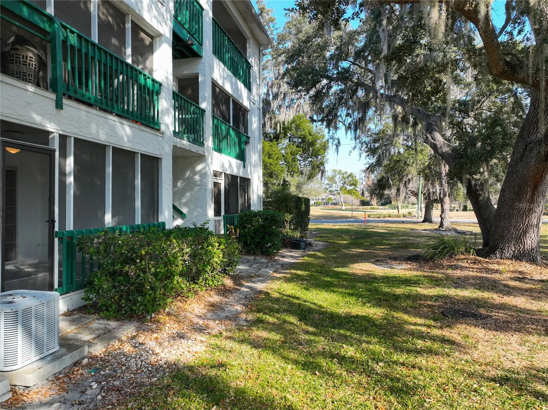 470 W Par Street Orlando FL 32804