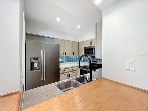 470 W Par Street Orlando FL 32804