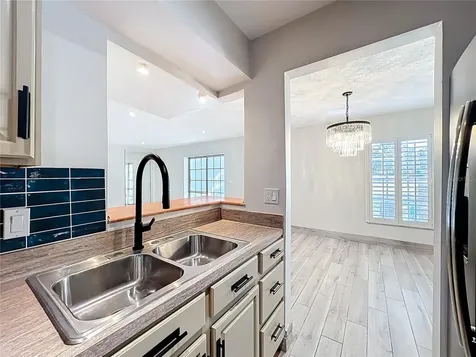 470 W Par Street Orlando FL 32804