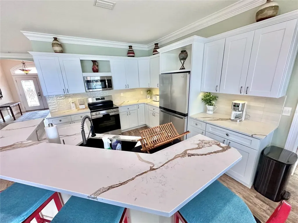 7831 4th Avenue S St Petersburg FL 33707