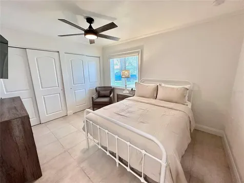 7831 4th Avenue S St Petersburg FL 33707