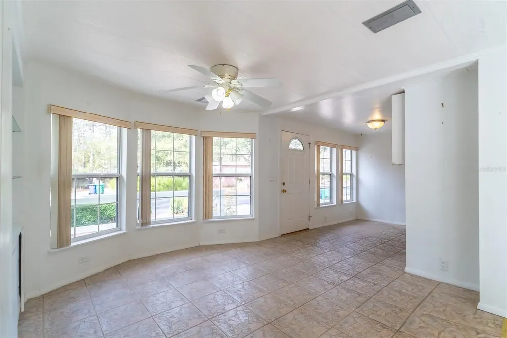 320 N Forest Boulevard Lake Mary FL 32746